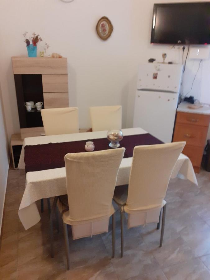Iva Apartments Šilo Exteriér fotografie